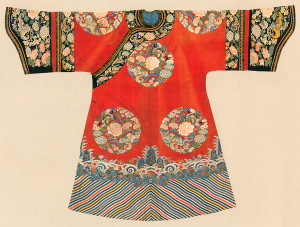 Womens-robe-China-nineteenth-century_grande